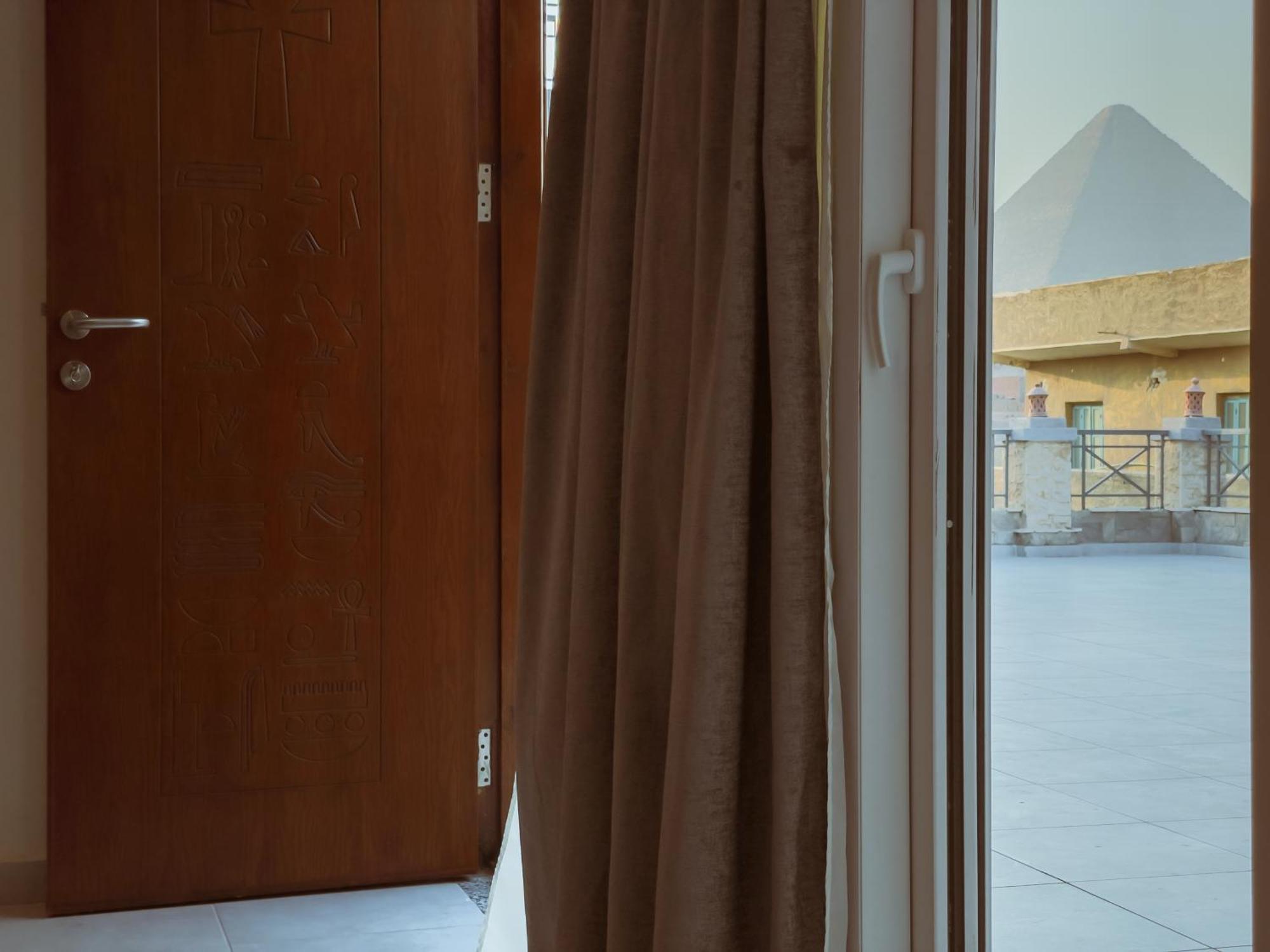 King Khufu Pyramids View Hotel Kafrat al Jabal Quarto foto