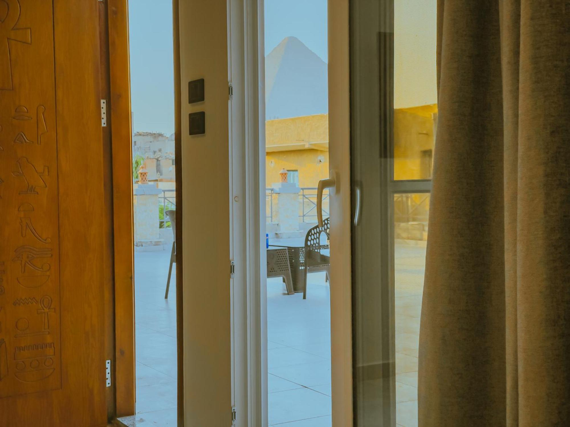 King Khufu Pyramids View Hotel Kafrat al Jabal Quarto foto