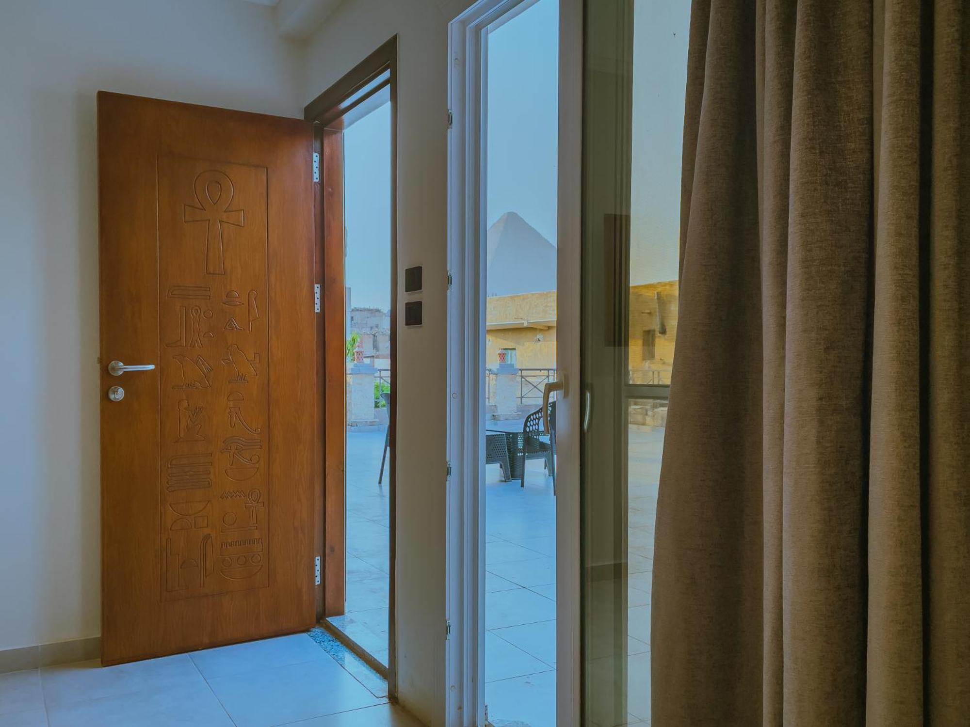 King Khufu Pyramids View Hotel Kafrat al Jabal Quarto foto