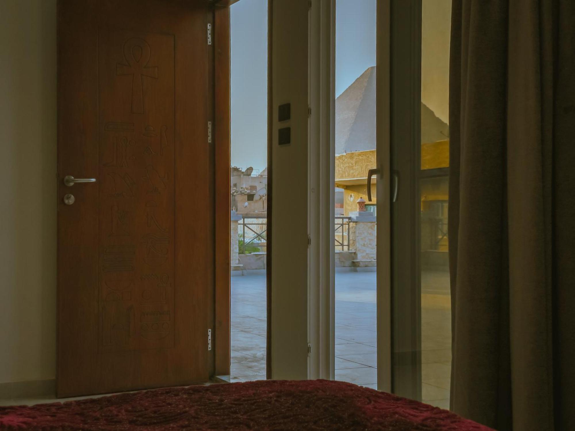 King Khufu Pyramids View Hotel Kafrat al Jabal Quarto foto